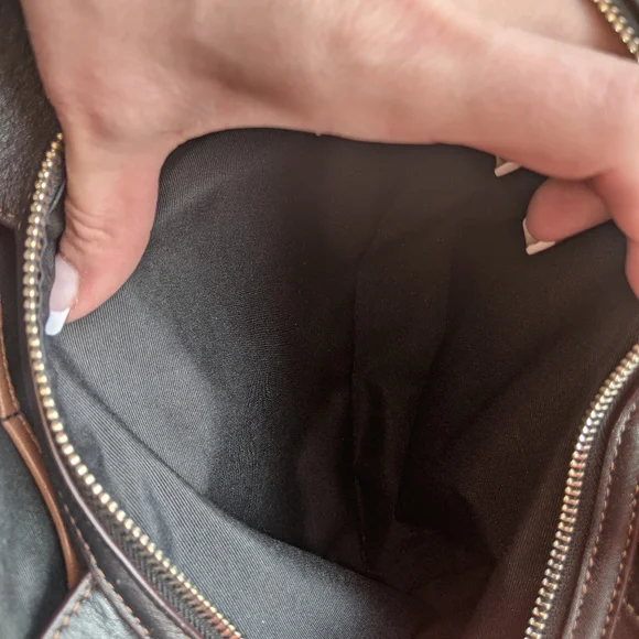 NWOT Coach Lexy bag. - Picture 6 of 8